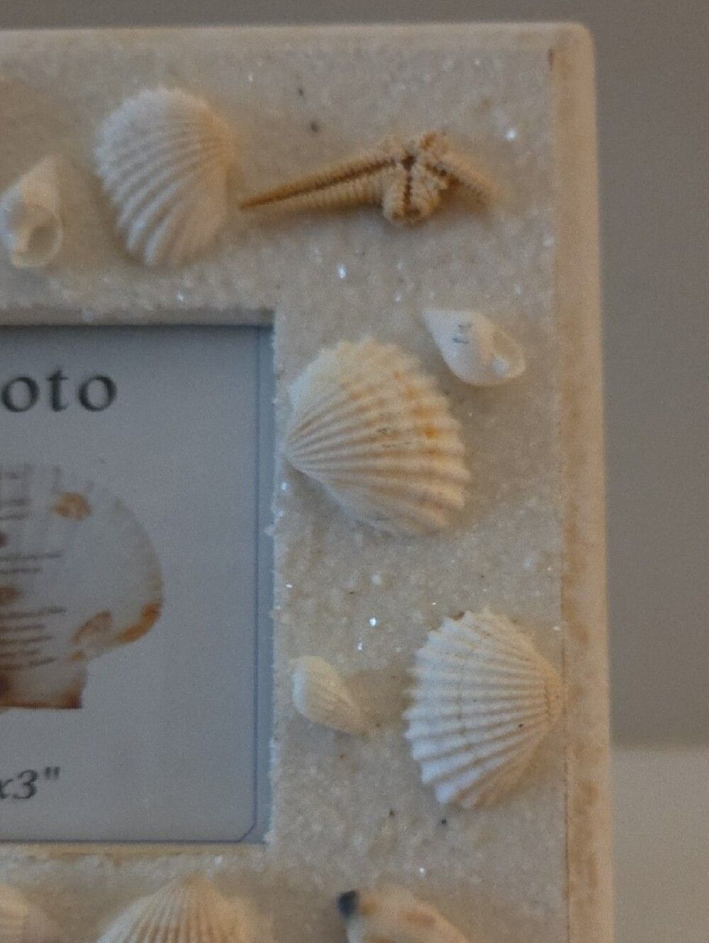 Ceramic Shell Photo Frame - Picture 4 of 11
